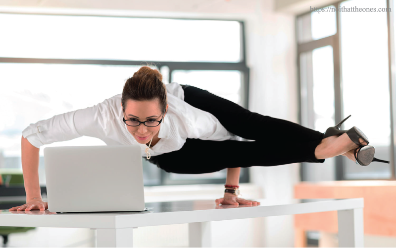 Yoga văn phòng - Liều thuốc giải tỏa căng thẳng ở chốn công sở
