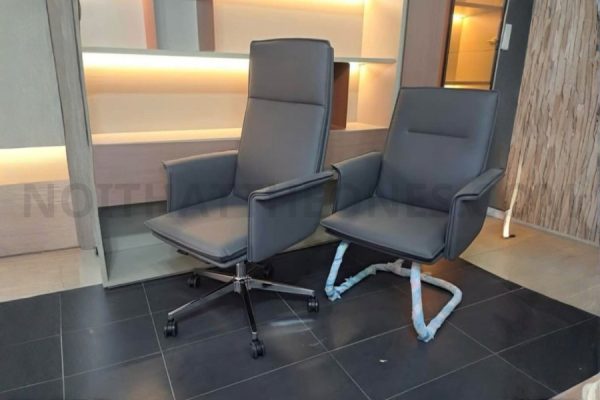 kích thước ghế phòng họp
